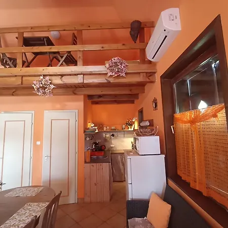 Mediterran Rezidencia Holiday home